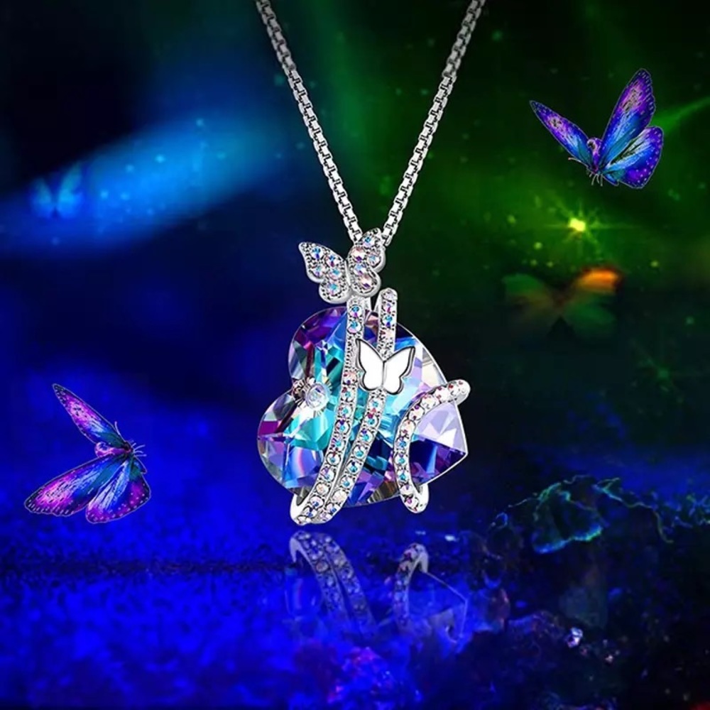 🦋 Butterfly Crystal Heart Necklace 🦋